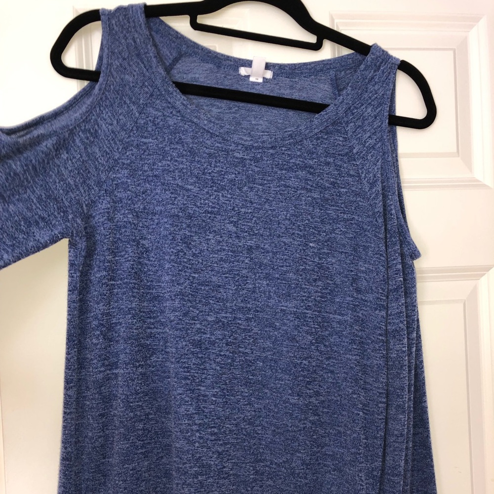 t shirt cold shoulder